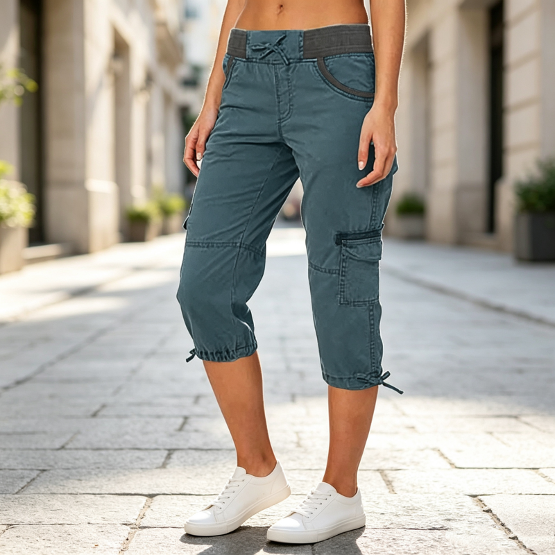 Pantalón Cargo Capri de Tiro Alto en color azul pavo real